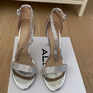 Aldo PROMMY silver high heels